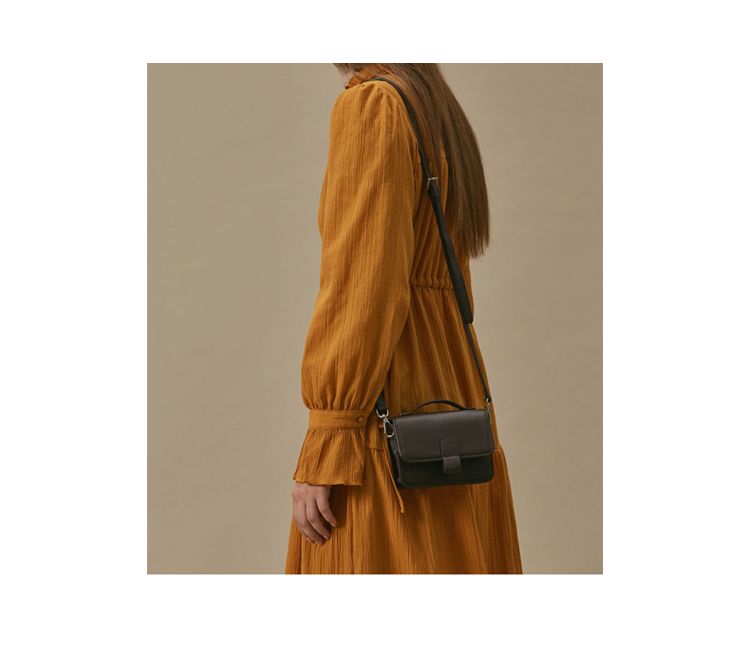 Borsa da ragazza coreana semplificata con mini catena a tracolla Qing Trendy e versatile Xiao Fang Girl 2024 Nuova edizione_voghion.com