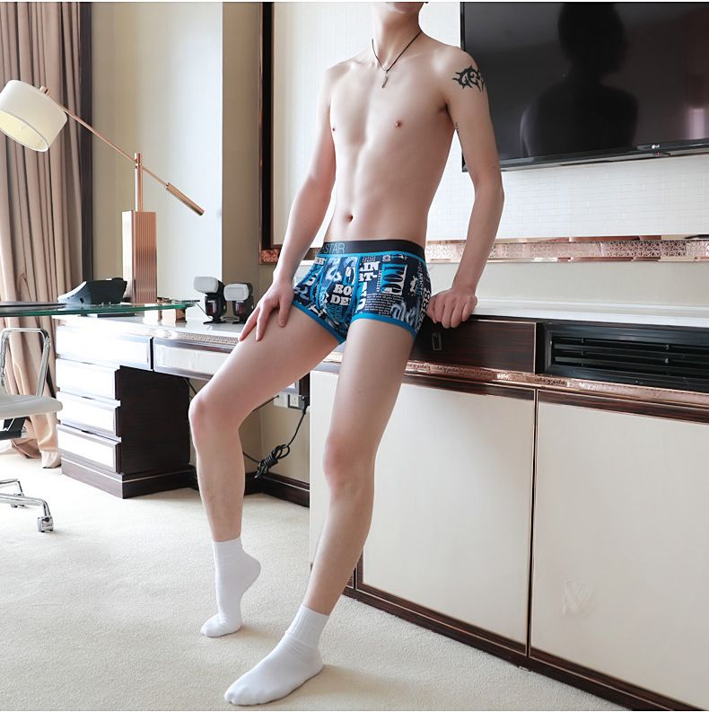 Cuecas boxer masculinas de algodão, novo estilo, estampa personalizada, shorts da moda, shorts coreanos justos de quatro cantos_voghion.com