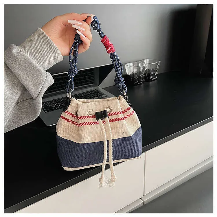 This Year's Trend: Niche Design Small Bags Women's Versatile Canvas Crossbody Color-Block Handheld Bucket Bag_voghion.com