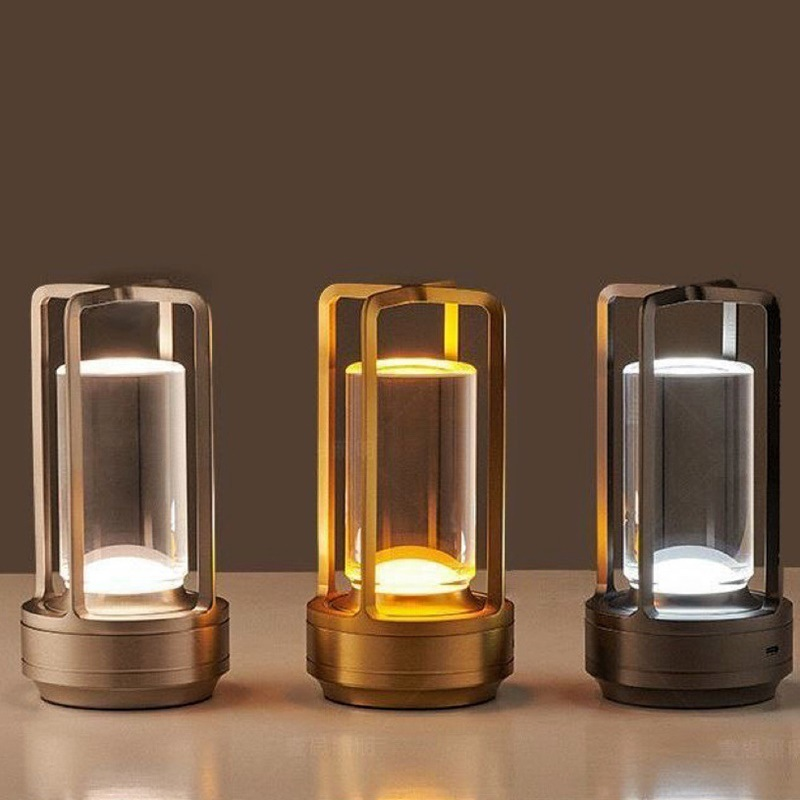 Retro toque três cores candeeiro de mesa carregamento usb decorativo candeeiro de mesa criativo barra acampamento lâmpada cabeceira noite_voghion.com