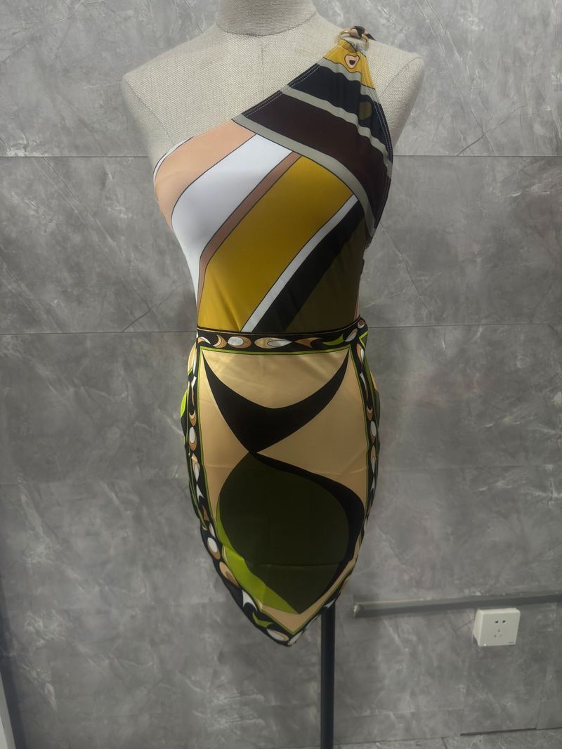 Damen-Bikini-Badeanzug mit Schal – Stilvolle Bademode mit Schal-Design_voghion.com