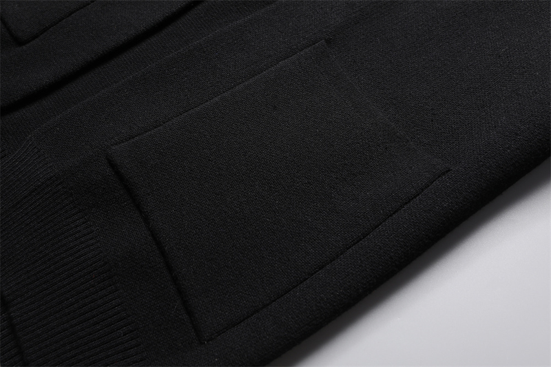 C 2023 Kapesní Muži Cardigan Móda Značka Podzim Zima Návrhář Cardigan Velká velikost Anglie Styl Spliced Color Cardi_voghion.com