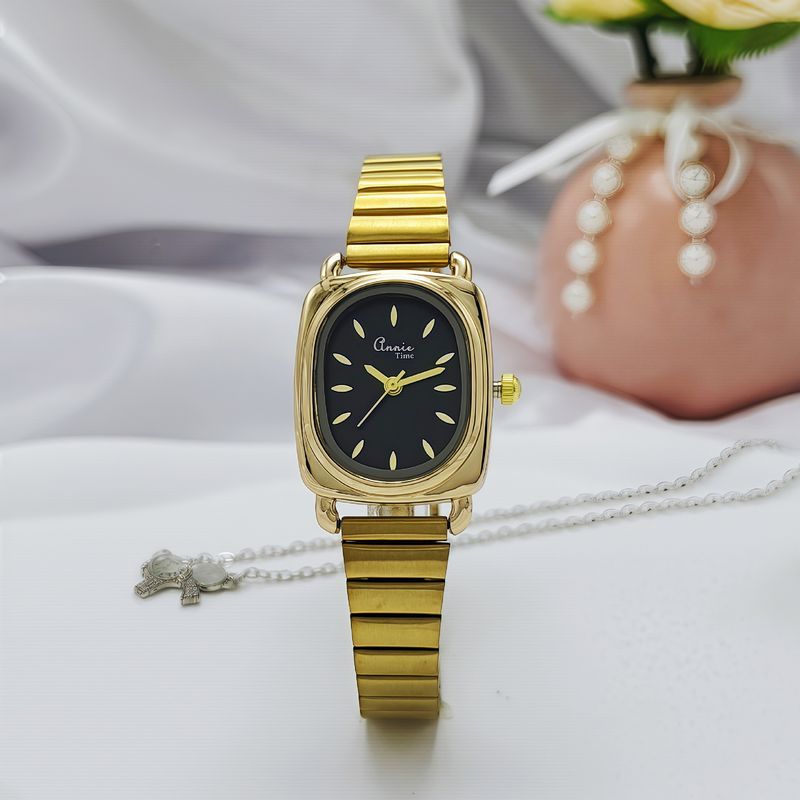 New Gold Oval Niche Dial Ins Style High-end Student Women's Watch_voghion.com
