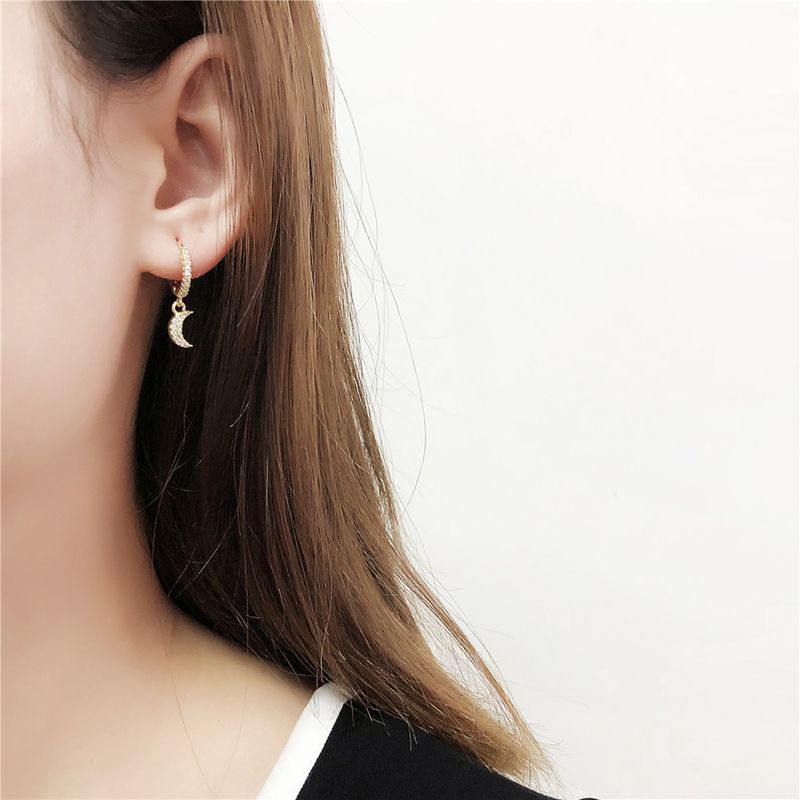 Asymmetrical Star-moon Ear Buckle Earrings With Micro-encrusted Zircon Eyes, Fashionable Earrings And Eardrops_voghion.com