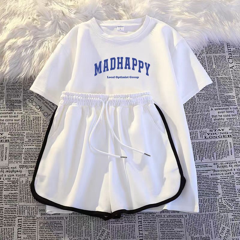 Ensemble 2 pièces en soie de lait de style coréen pour femme : haut à manches courtes avec cordon de serrage et short ample (décontracté, sportif, coordonné)_voghion.com