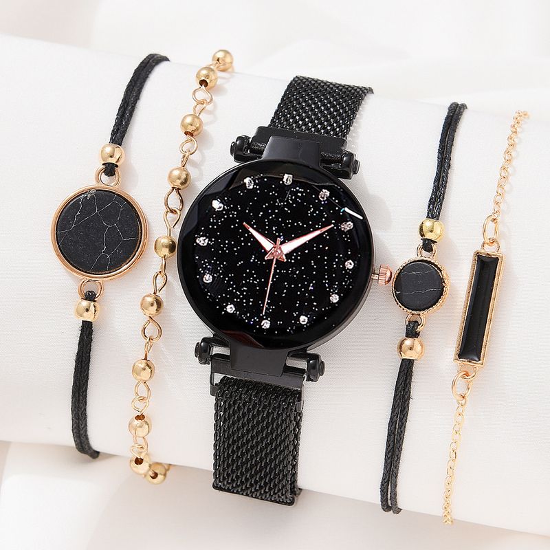 Women's Watches New Fashion Versatile Casual Ladies Casual Starry Sky Watch Version Simple Absorbing Iron Steel Band Watch Bracelet Set_voghion.com