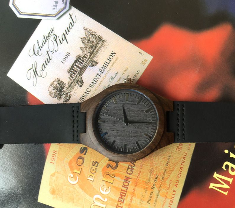 New men's fashion belt Europe and the United States explosion models watch ebony natural quartz watch_voghion.com