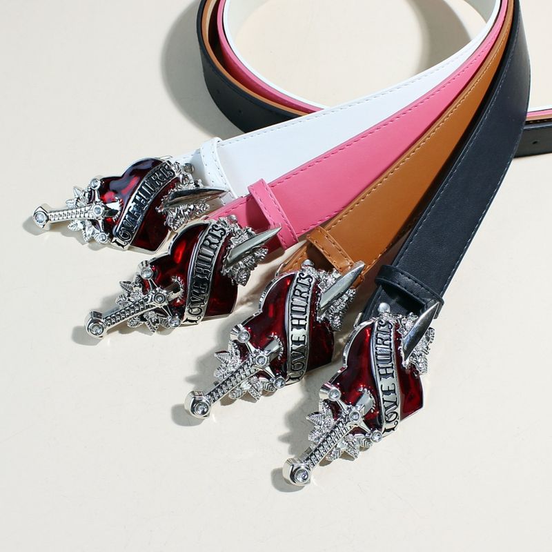 Unisex Heart-Piercing Design Belt - Oversized Buckle Smooth Clasp Casual Waistband For Men/Women (Trendy Gothic Punk Accessory)_voghion.com