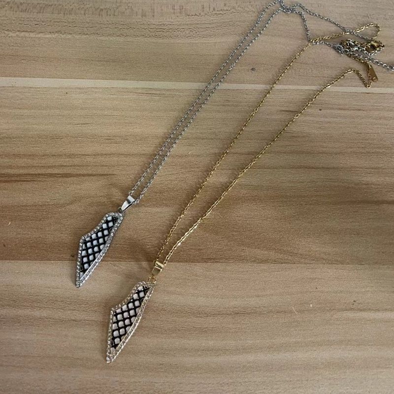 Ciondolo di lusso leggero con bandiera nazionale unisex, in acciaio inossidabile, con catena, gioiello di moda._voghion.com