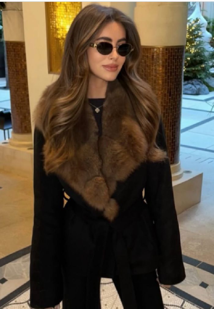 Damenmantel mit Wollimitatkragen – Elegante Winterjacke für Damen (Schwarz, S/M/L)_voghion.com