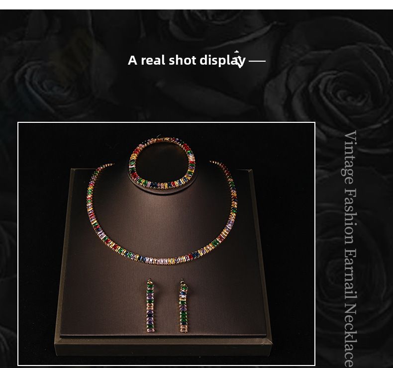 Set di gioielli da donna, moda, gioielli in lega colorata, adatti a nicchie, semplici, collana arcobaleno, bracciale, orecchini a bottone, gioielli antichi medi di Qingdao_voghion.com
