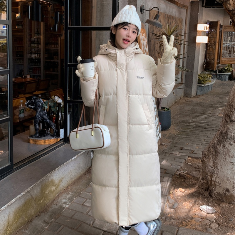 "Oversized Hooded Winter Coat For Women – Mid-Length Quilted Puffer Jacket (Polyester Shell, 5 Colors, 5 Sizes, Korean-Student Style)"_voghion.com