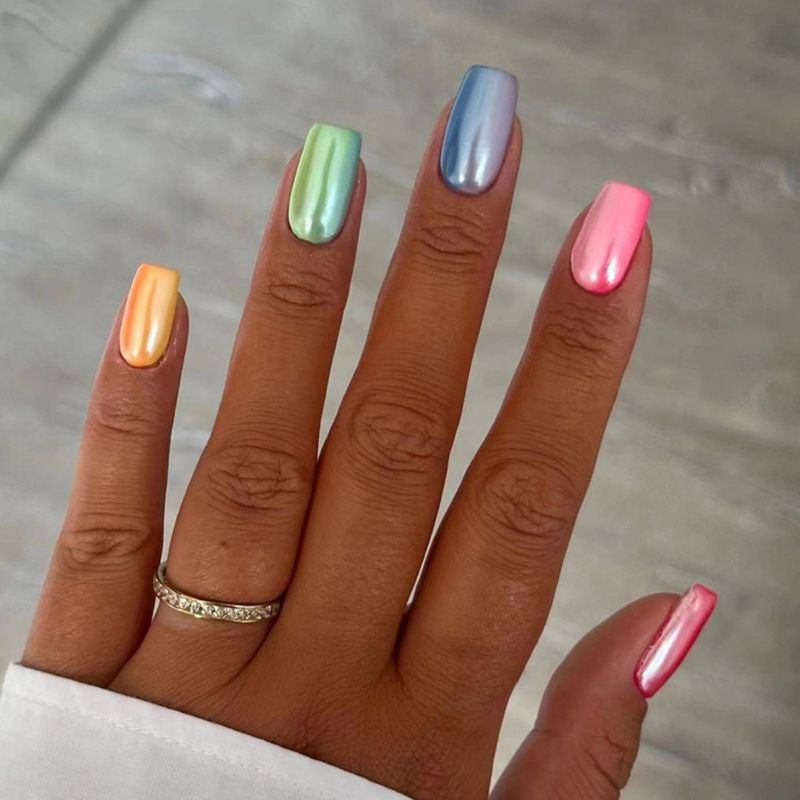 Mittellange europäische quadratische Regenbogen-Aurora-Nagelkunst-Nischen-Instagram-Stil, einfarbig, vielseitig tragbar_voghion.com
