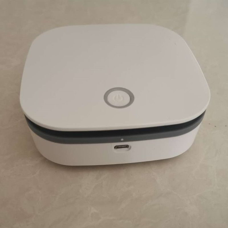 【HEPA-13】Oczyszczacz powietrza do samochodu | Ładowanie przez USB-C | Eliminacja dymu/smogu/zapachów 3 w 1 | Wtyczka EU | Oczyszczanie pojazdu w zakresie 360°_voghion.com