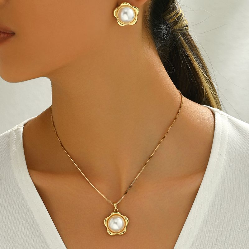 Long Geometric Pearl Necklace Set With Earrings | European & American Style | Inlaid Pearl Design For Women_voghion.com