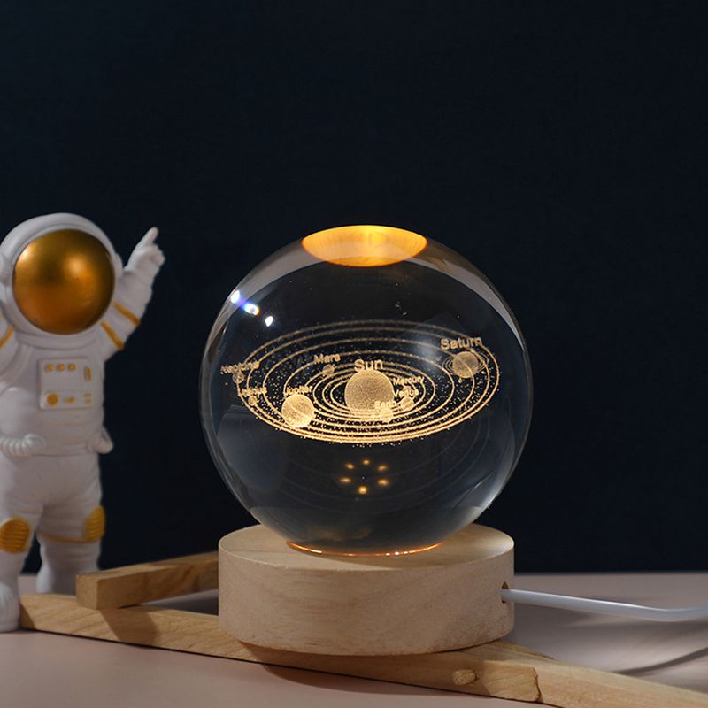 Lampada a sfera di cristallo 3D unica con proiezioni di galassie e pianeti, luce notturna USB per un'atmosfera accogliente, sfera al plasma_voghion.com