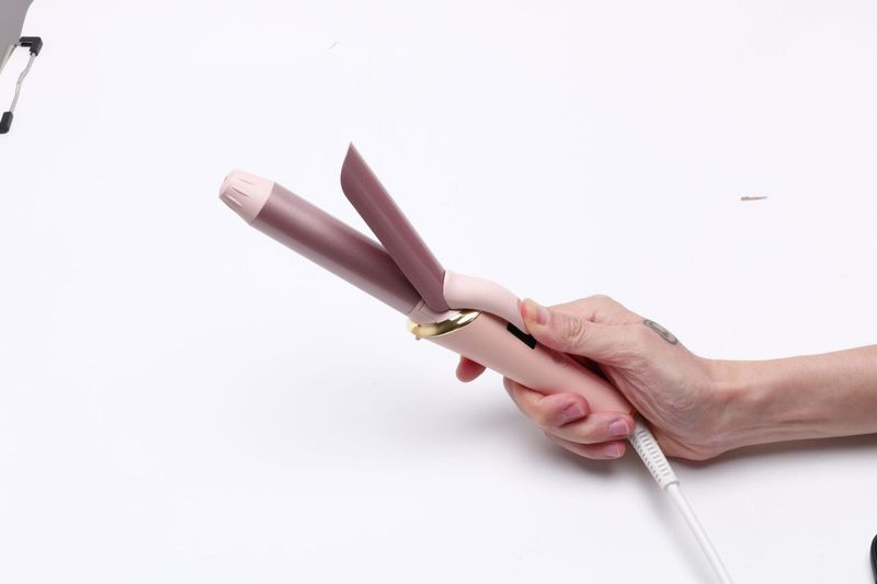 Nuovo mini ferro arricciacapelli automatico portatile di vendita calda, dispositivo multifunzionale per lo styling dei capelli lisci_voghion.com