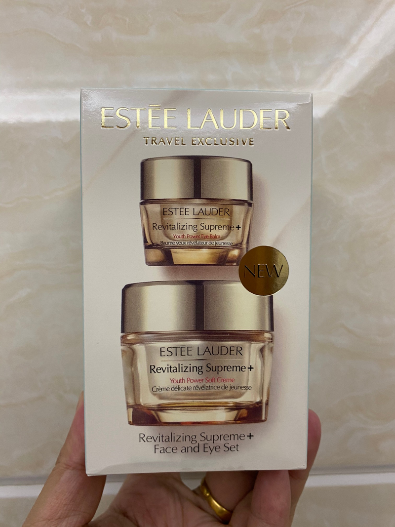 Jiyeon Eye Cream 2 set contains: 75ml Face cream 15ml Eye cream_voghion.com