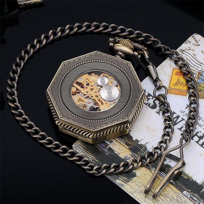 New creative retro retro clamshell mechanical pocket watch men's and women's Roman numerals hollowed-out creative table gift watch_voghion.com