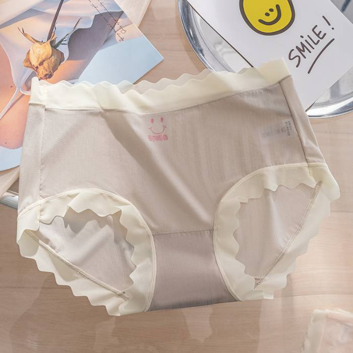2024 new lace ice breathable large size smiling face pure non-trace silk antibacterial ice underwear_voghion.com