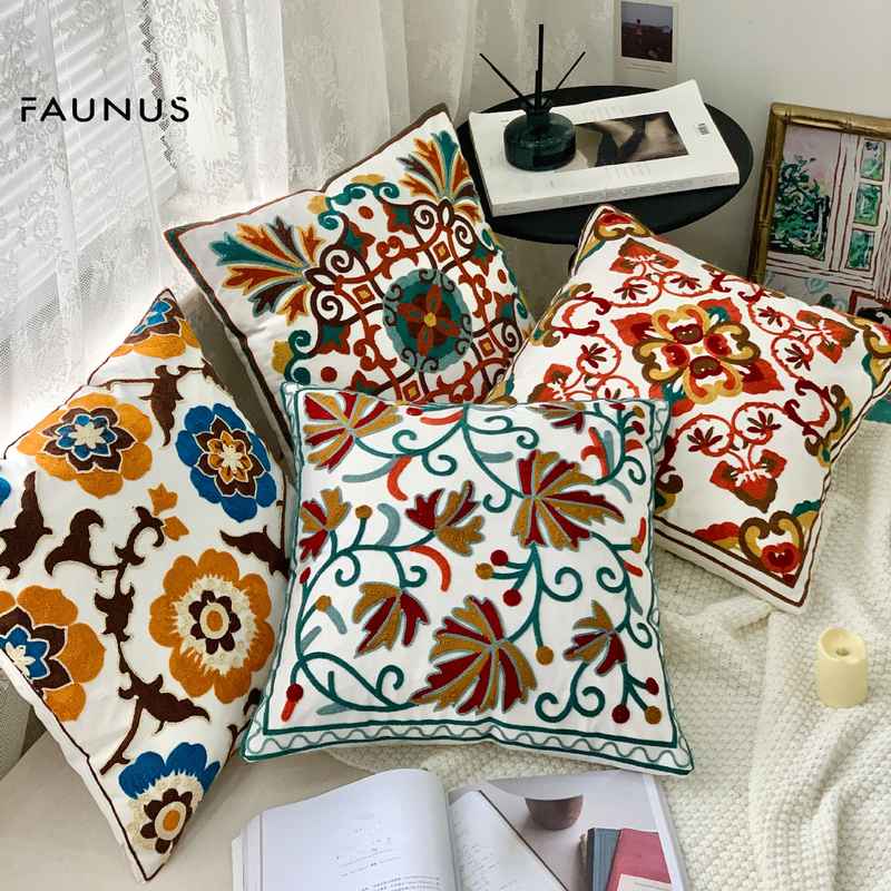 Floral Embossed Pillow Cover - 3D Ethnic Embroidery Cushion Case For Sofa (Boho Farmhouse Style Handmade Towel Washable Cotton Linen)_voghion.com