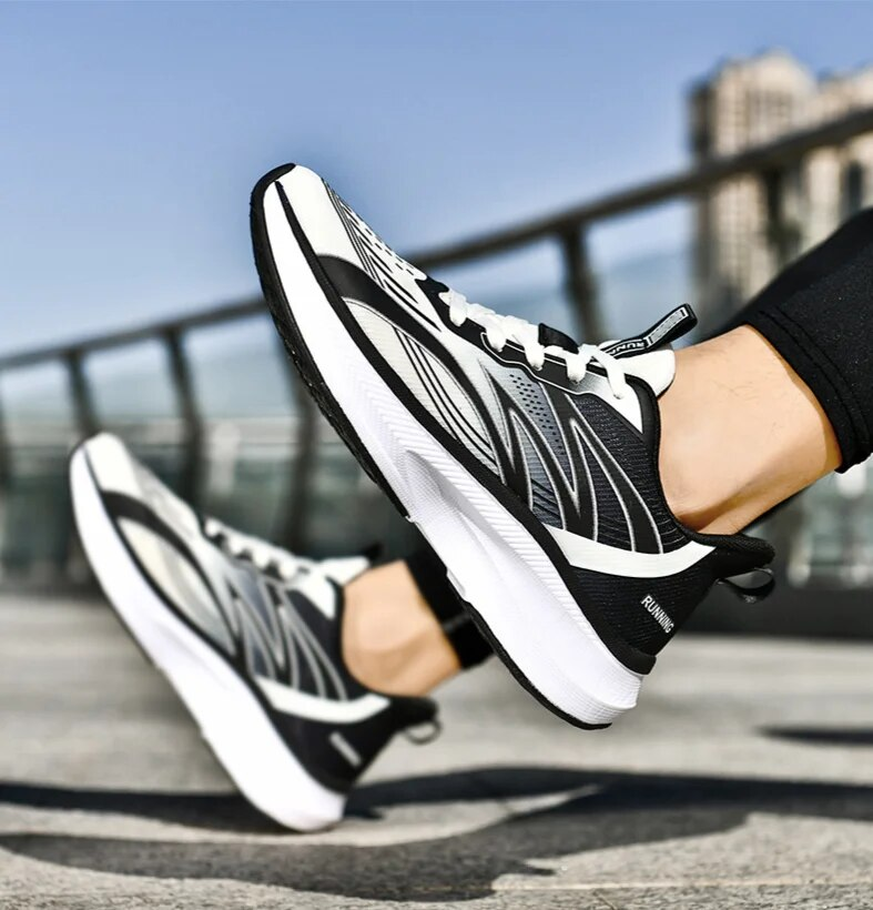 Professional men, shock-absorbing, ultra light, breathable mesh sports summer, casual running shoes for male students_voghion.com