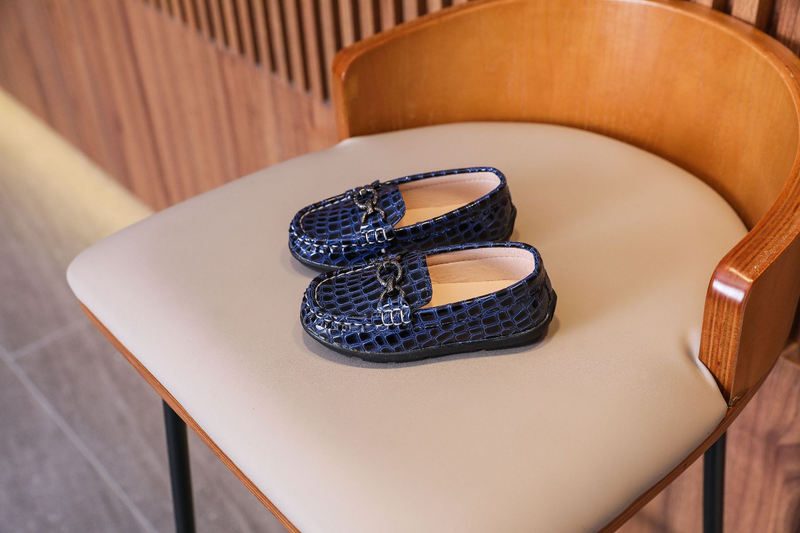 Britischer Stil Kinder-Zehenschuhe Slip-On-Schuhe für Jungen Retro Kleine und mittelgroße Kinder-Abendschuhe Slip-On-Loafer Kinderschuhe_voghion.com