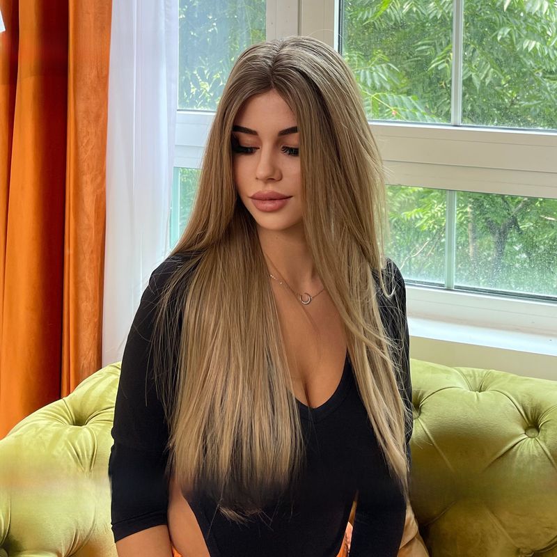 Parrucca lunga e liscia con capelli castani sfumati, con gancio a mano, in seta naturale, a temperatura media e alta, per tutta la testa_voghion.com