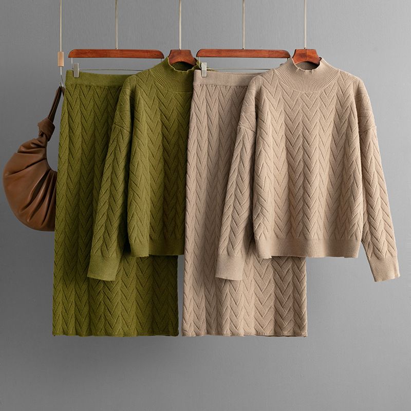 Women's Jacquard Knit Set – Mock Neck Top & Midi Skirt (One Size, Viscose-Blend, Black/Beige/Khaki/Olive/Lavender, Fall Workwear Collection)_voghion.com