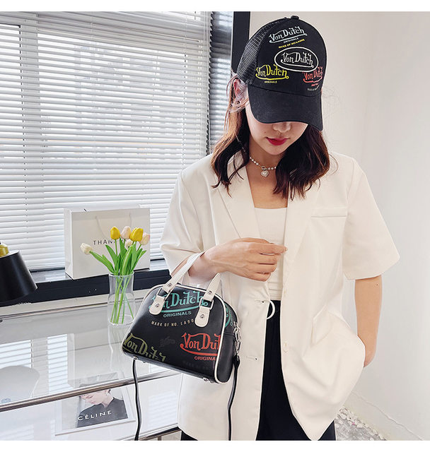 Nei Designer-Shopping-Crossbody-Graffiti-Portemonnaien fir Fraen an 2022 Luxus-Handtasche aus PU-Lieder fir Muschelen, Schëllerbeutel fir Fraen_voghion.com