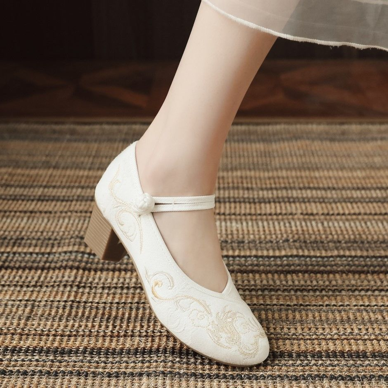 Damenschuhe mit hohen Absätzen und Cheongsam-Stil, alter Stil, Square Dance, dicke Absätze, dicke Sohle, bestickte Stoffschuhe, Frau_voghion.com