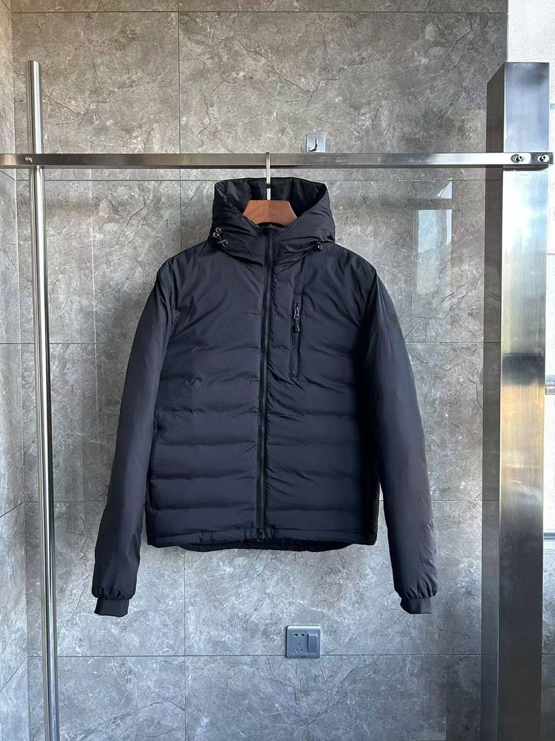 Men's Lightweight Down Jacket With Hood - 550 Fill Power Duck Down, Waterproof & Windproof, Slim Fit For Winter Outdoor Activities_voghion.com