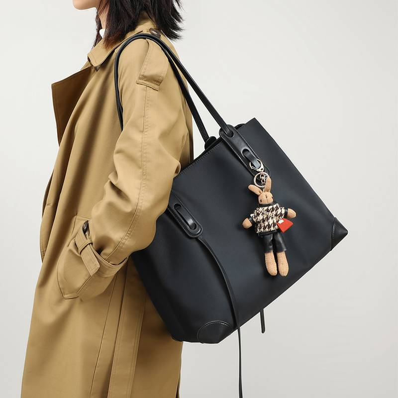 Nuova borsa a tracolla di alta qualità, elegante, grande, in tela, da donna, da uomo, in pelle, con tracolla, in metallo e con lettere._voghion.com