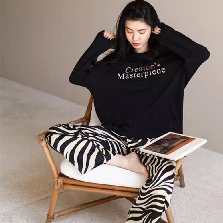 2025 Autumn/winter Home Suit Set, Long Sleeved Sleepwear Set, Can Be Worn Externally, Sports Suit, Long Pants, Casual Cartoon Pullover_voghion.com