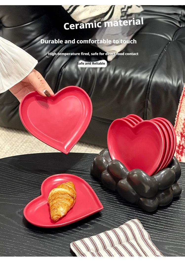 Modern Heart-Shaped Ceramic Bone Dish Set – Hand-Painted Underglaze Design, Wedding Favors, Coffee & Tea Side Plates (Set Of 4)_voghion.com