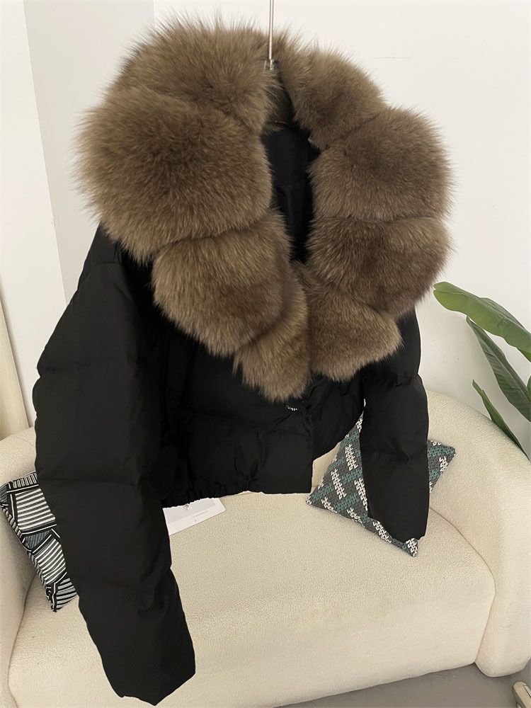 Piumino corto da donna con collo oversize in pelliccia di volpe - Cappotto invernale alla moda con piumino d'anatra bianca, pelliccia staccabile, vestibilità ampia, vari colori_voghion.com