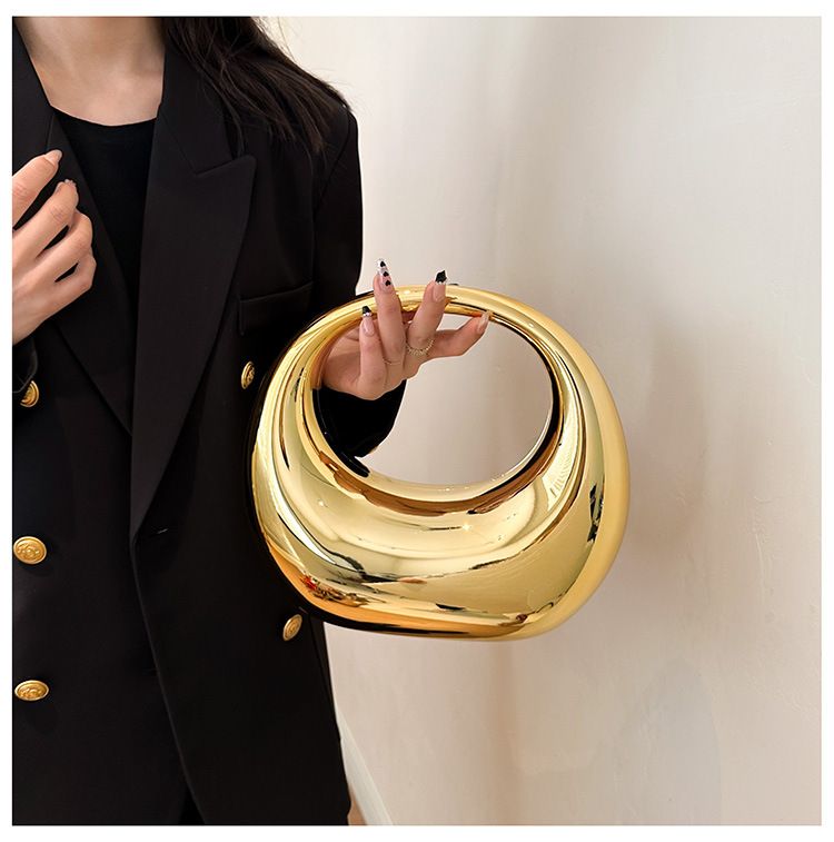 This Year's Popular Bags For Women Are New European And American Fashion Candy Colored And Stylish Wrist Shiny Acrylic Dumpling Bags_voghion.com