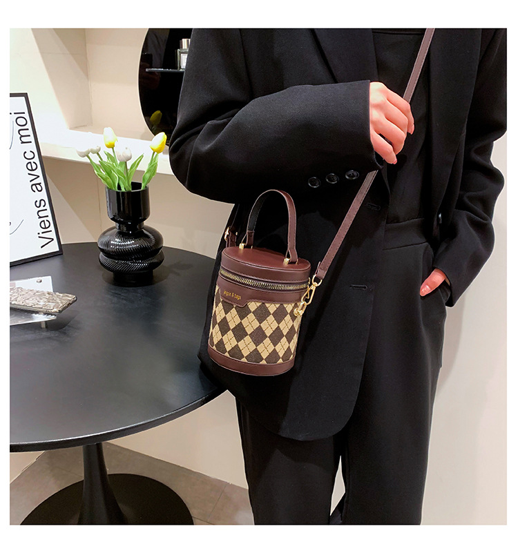 Borsa a cilindro borsa da donna 2023 nuova borsa a secchiello tote cilindrica moda borsa a tracolla monospalla_voghion.com