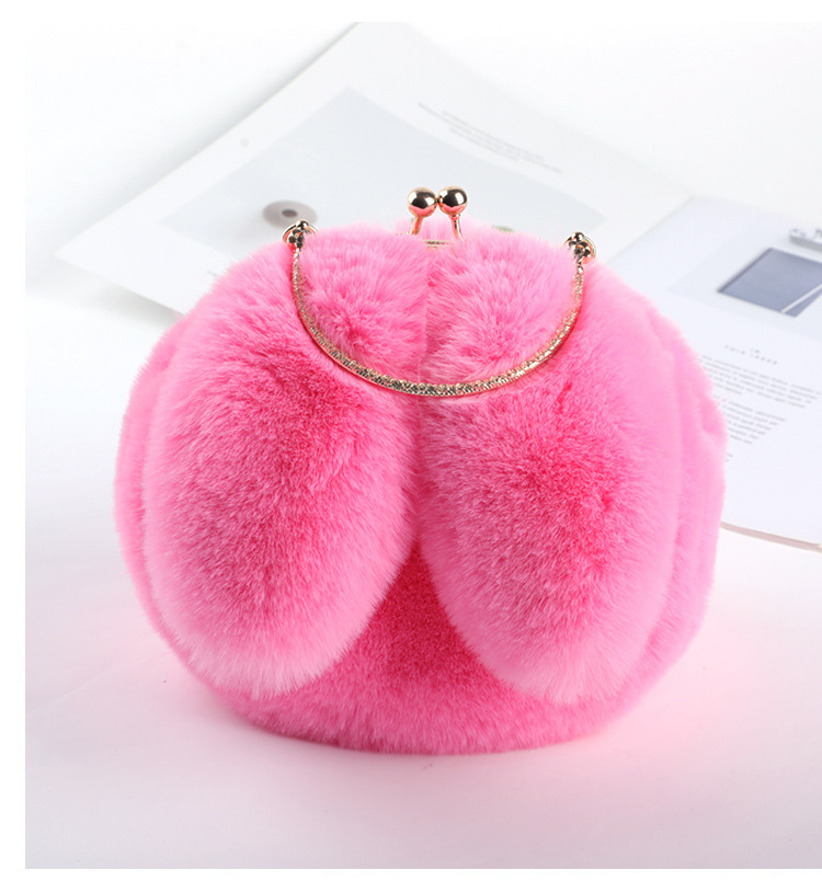 2023 New high-capacity rabbit plush bag, soft, delicate, sturdy, durable, fashionable, and popular on the internet. Same_voghion.com
