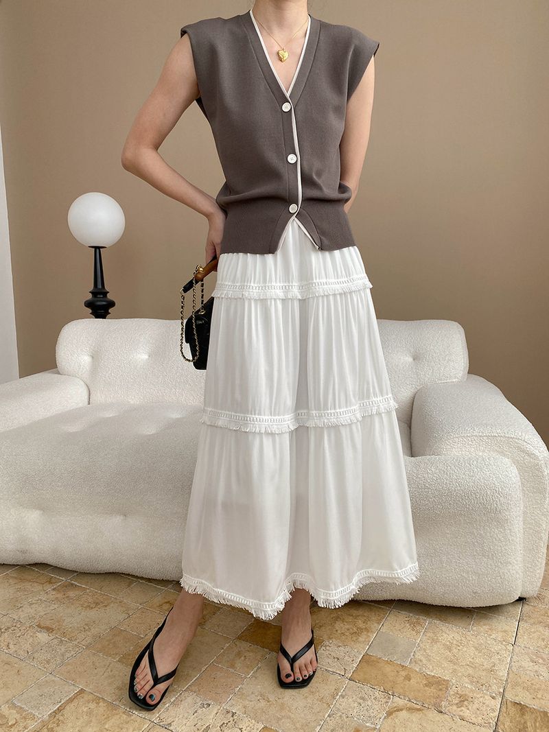 Lao Qian Commuting Sensation Color Contrasting Edge V-neck Waist Look Thin And Skinny Flying Sleeve Knitted Vest_voghion.com