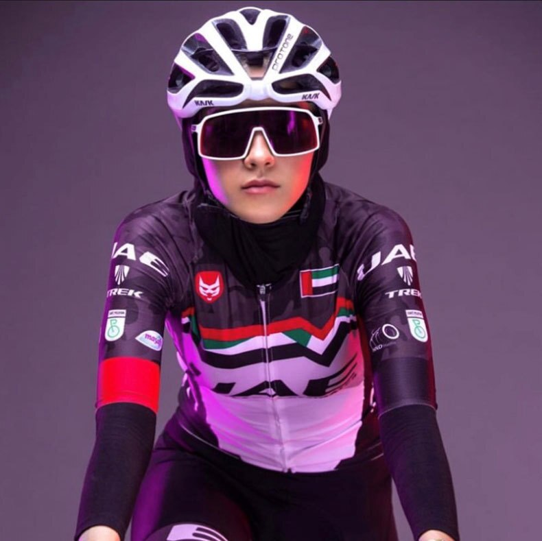 Sunglasses New Polarized Sports Sunglasses Female European Fashion Bicycle Riding Sunglasses Outdoor Fishing Glasses_voghion.com