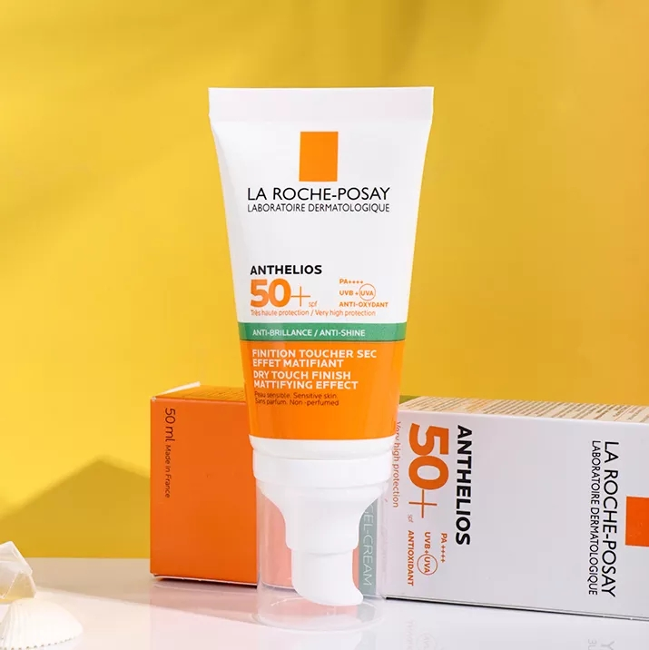La Roche-Posay Anthelios voděodolný krém SPF50+ bez oleje proti stárnutí a pocení hydratační opalovací krém na obličej vhodný pro_voghion.com