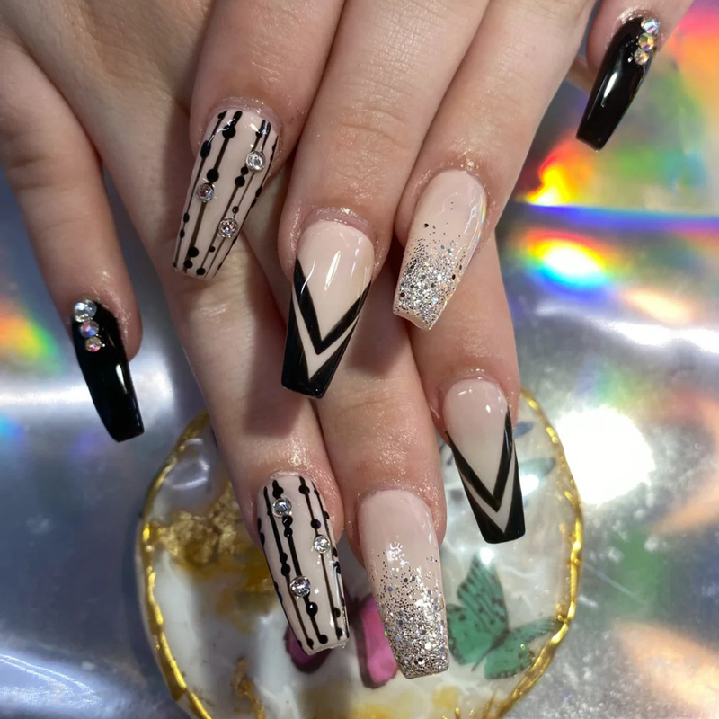 Coffin 24 Stück Französische Kunstnägel, rosa Glitzer, tragbare Ballerina-Kunstnägel, abnehmbar, zum Aufdrücken des Nagels, vollständige Abdeckung_voghion.com