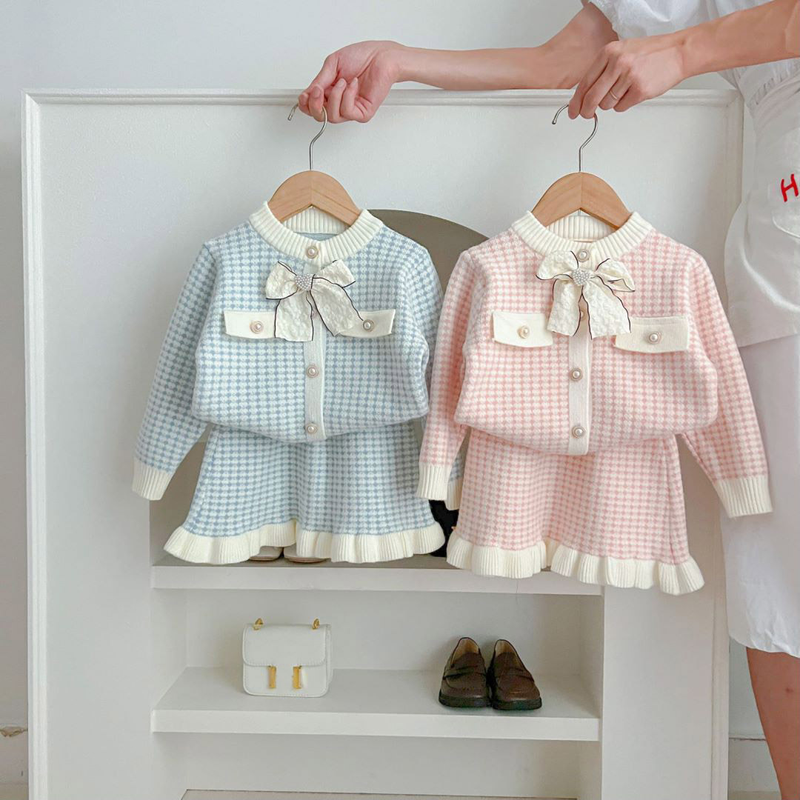 Cardigan tricoté parfumé pour fille, pull, jupe courte, ensemble deux pièces pour bébé, nouvelle collection automne/hiver 2023_voghion.com