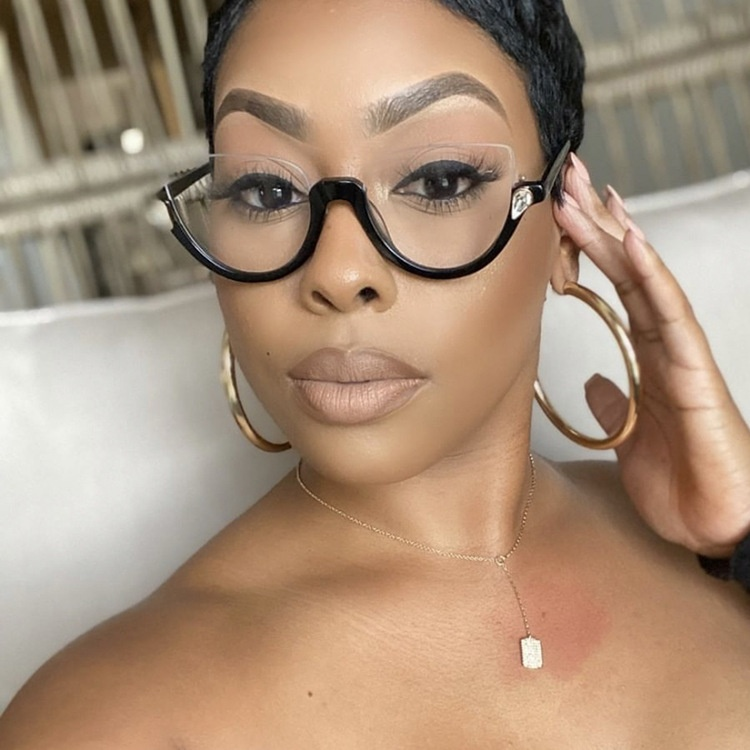 Half diamond inlaid flat mirror 2022 new cat eye trend anti blue light ins glasses frame_voghion.com