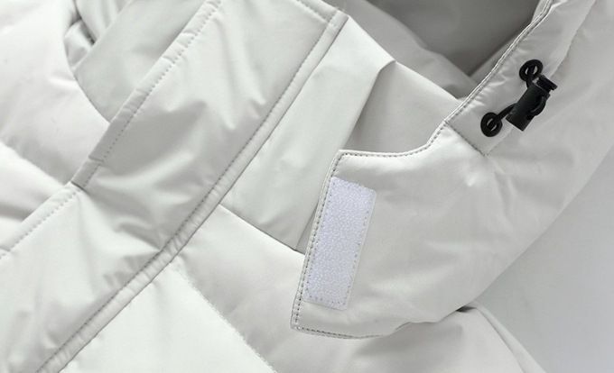 Schwerer Daunenmantel für Herren – Übergroße Unisex-Winterjacke | Minimalistischer Parka mit Kapuze_voghion.com
