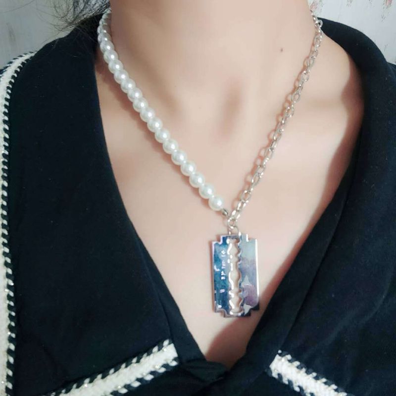 Nuovi gioielli creativi con perle per le donne, collana con ciondolo modello lama semplice_voghion.com
