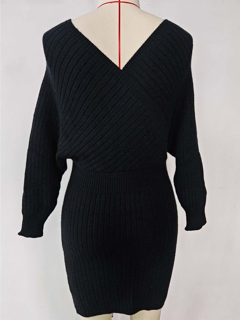 Maglione sexy con scollo a V per donna_voghion.com