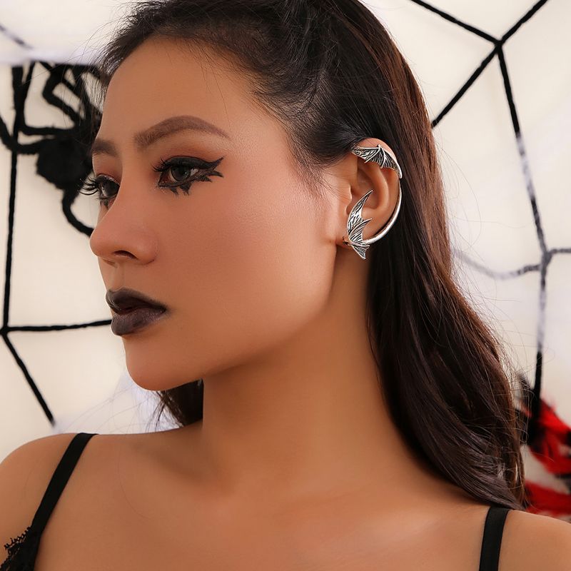 Orecchini da donna Orecchini in oro Accessori Stile punk Senza fori Ala di pipistrello Gancio di Halloween Orecchino a perno Demone_voghion.com