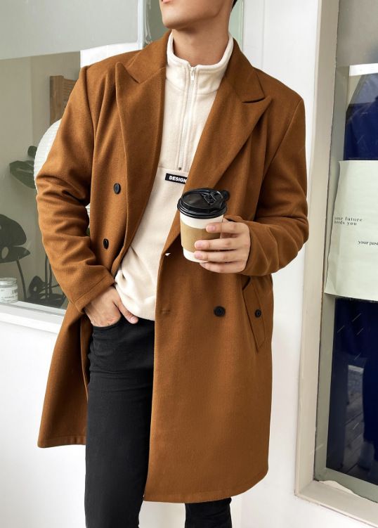 Cappotto doppiopetto di media lunghezza in lana, stile maschile, alla moda_voghion.com